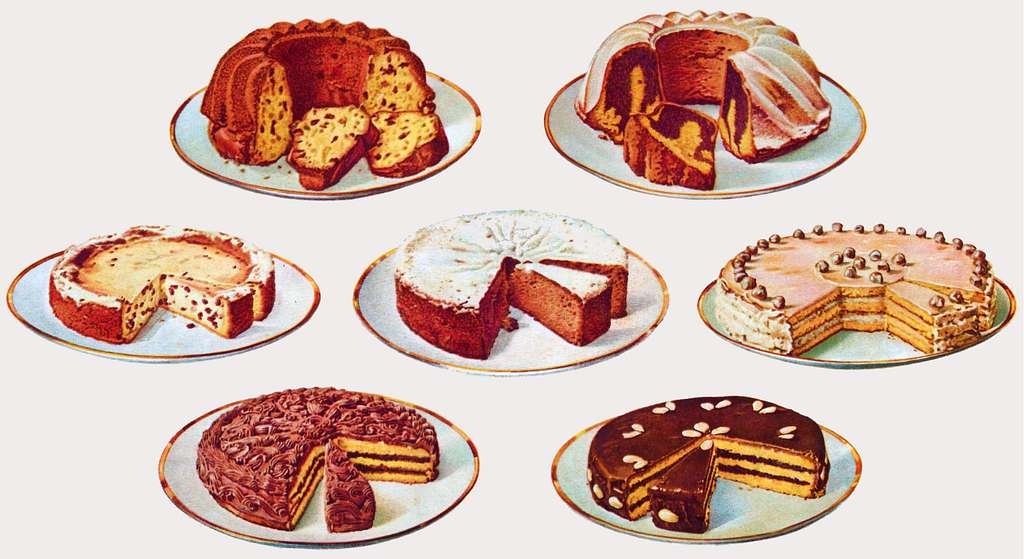 Many cakes in plates